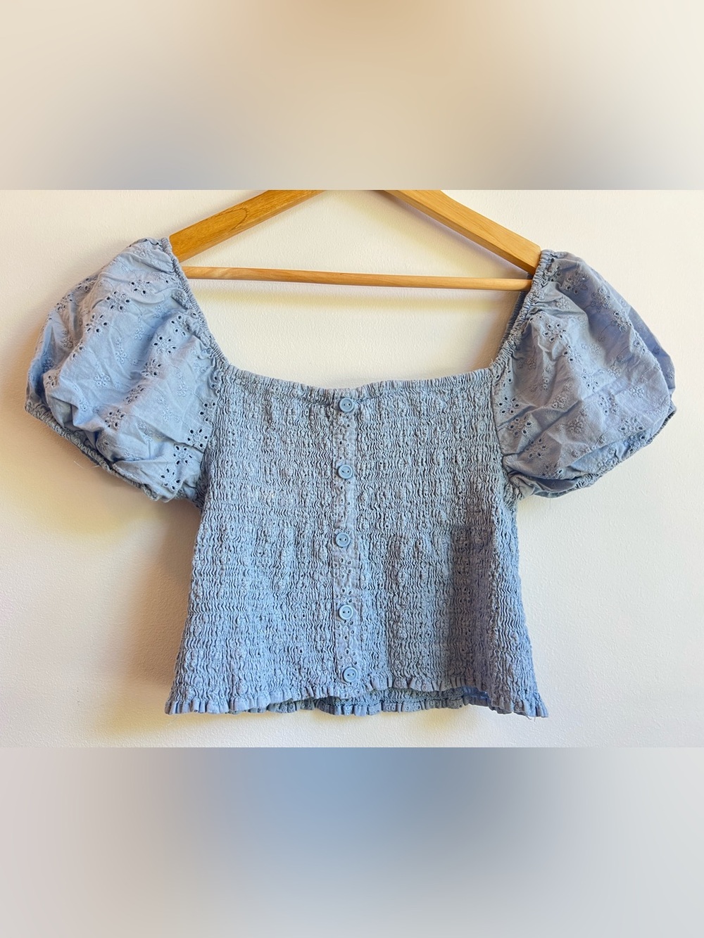 Coastal Cowgirl Blue Smocked 100% Cotton Button-Front Puff Sleeve Crop Top S